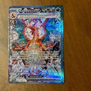 Charizard EX Pokémon Card